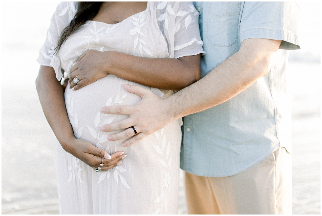 Newport_Beach_Newborn_Light_Airy_Natural_Photographer_Newport_Beach_Photographer_Orange_County_Family_Photographer_Cori_Kleckner_Photography_Huntington_Beach_Photographer_Family_OC_Newborn_Natasha_Flamenco_David_Flamenco_Maternity_Family_session__3416.jpg