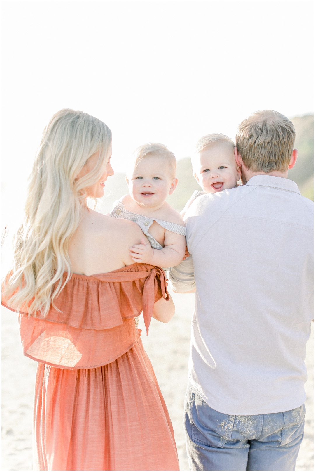 Newport_Beach_Newborn_Light_Airy_Natural_Photographer_Newport_Beach_Photographer_Orange_County_Family_Photographer_Cori_Kleckner_Photography_Huntington_Beach_Photographer_Family_OC_Newborn_Kelly_Bandak_Nik_Bandak__3534.jpg