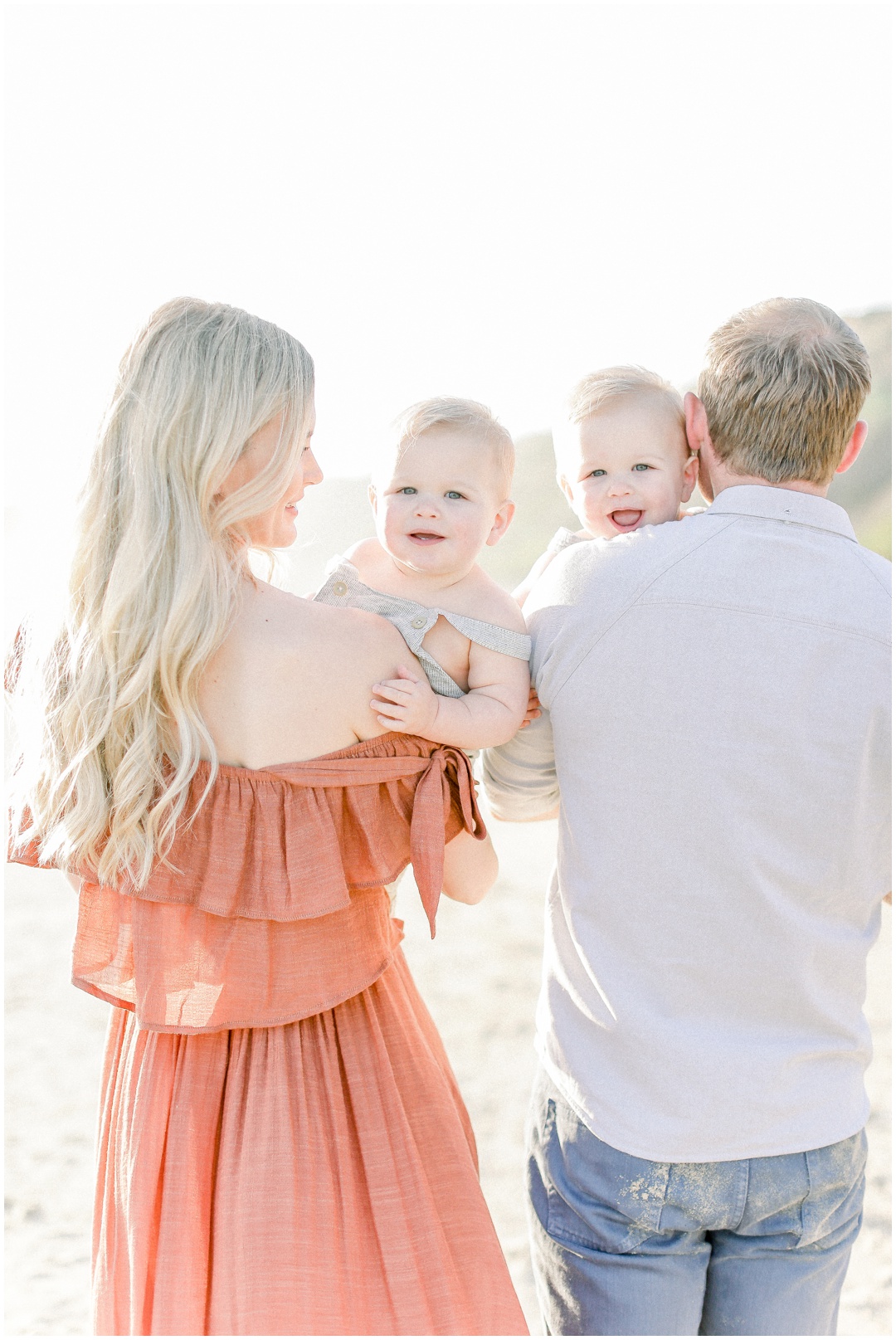 Newport_Beach_Newborn_Light_Airy_Natural_Photographer_Newport_Beach_Photographer_Orange_County_Family_Photographer_Cori_Kleckner_Photography_Huntington_Beach_Photographer_Family_OC_Newborn_Kelly_Bandak_Nik_Bandak__3520.jpg