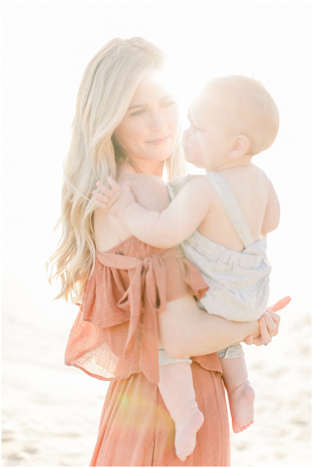 Newport_Beach_Newborn_Light_Airy_Natural_Photographer_Newport_Beach_Photographer_Orange_County_Family_Photographer_Cori_Kleckner_Photography_Huntington_Beach_Photographer_Family_OC_Newborn_Kelly_Bandak_Nik_Bandak__3509.jpg