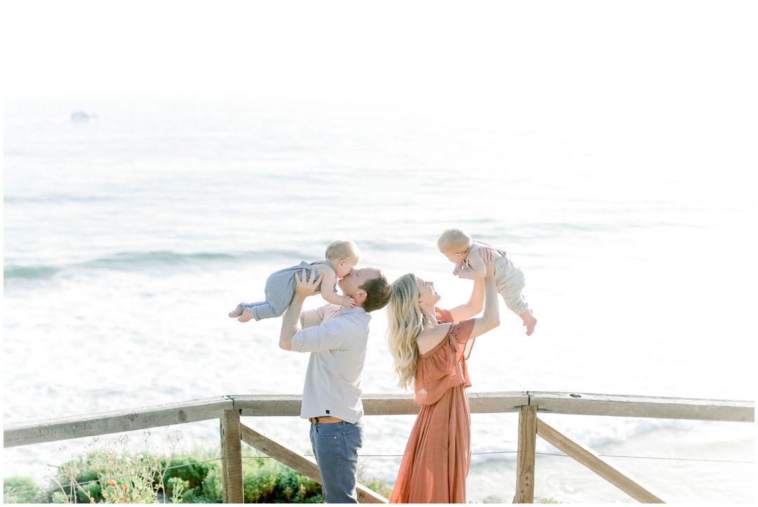 Newport_Beach_Newborn_Light_Airy_Natural_Photographer_Newport_Beach_Photographer_Orange_County_Family_Photographer_Cori_Kleckner_Photography_Huntington_Beach_Photographer_Family_OC_Newborn_Kelly_Bandak_Nik_Bandak__3503.jpg