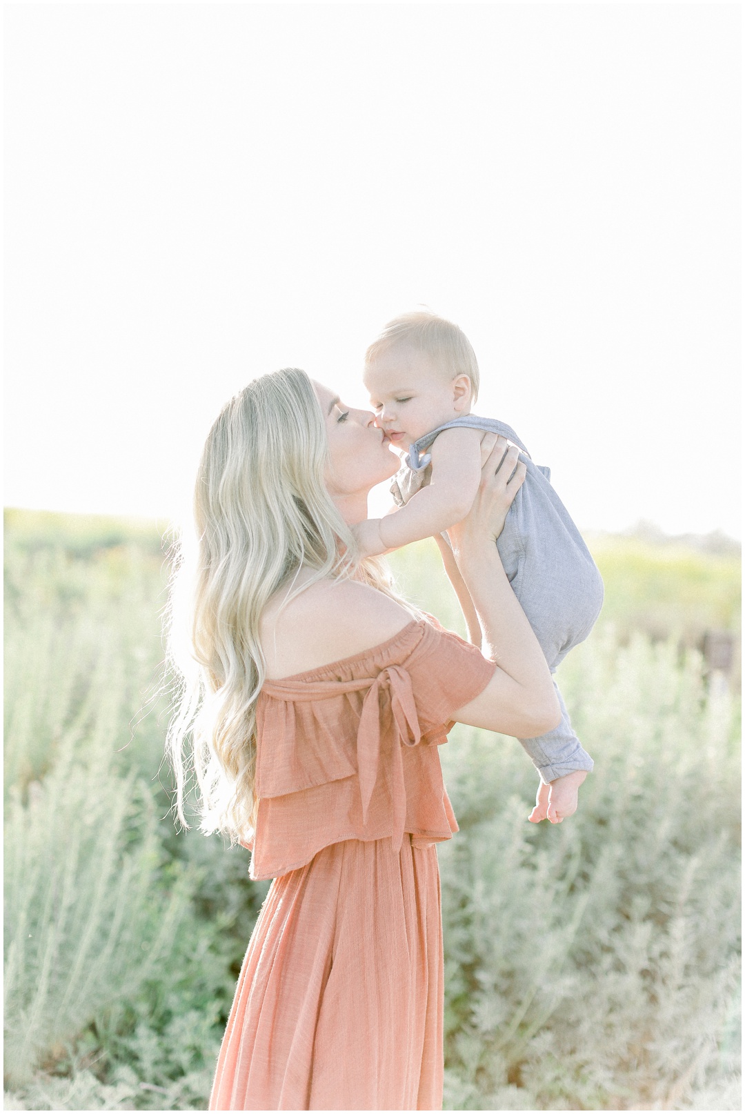 Newport_Beach_Newborn_Light_Airy_Natural_Photographer_Newport_Beach_Photographer_Orange_County_Family_Photographer_Cori_Kleckner_Photography_Huntington_Beach_Photographer_Family_OC_Newborn_Kelly_Bandak_Nik_Bandak__3496.jpg