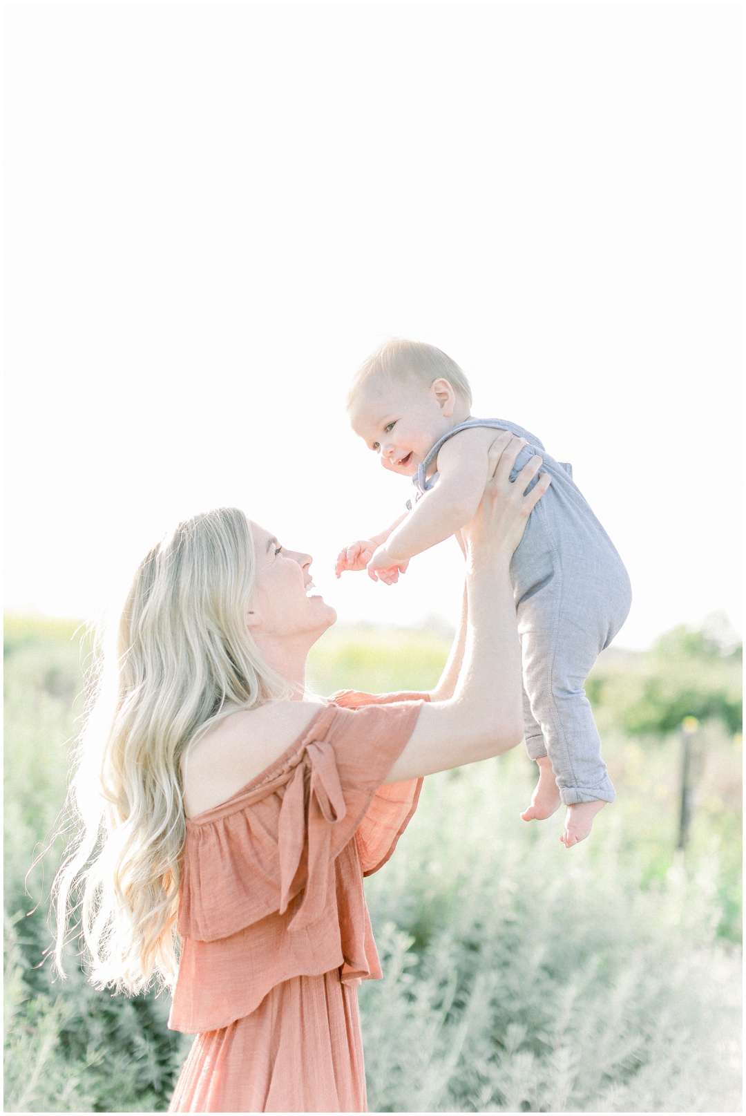 Newport_Beach_Newborn_Light_Airy_Natural_Photographer_Newport_Beach_Photographer_Orange_County_Family_Photographer_Cori_Kleckner_Photography_Huntington_Beach_Photographer_Family_OC_Newborn_Kelly_Bandak_Nik_Bandak__3491.jpg