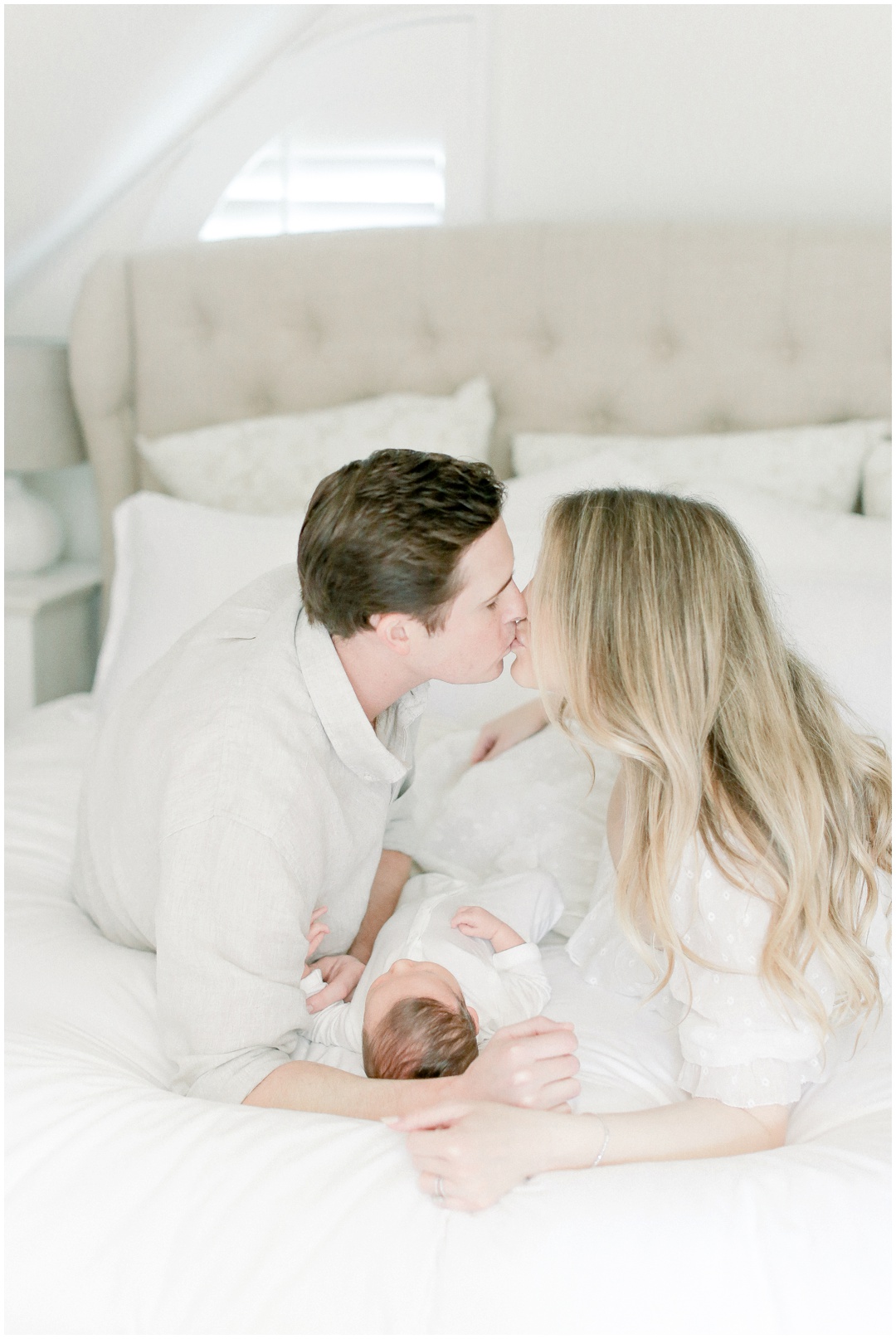 Newport_Beach_Newborn_Light_Airy_Natural_Photographer_Newport_Beach_Photographer_Orange_County_Family_Photographer_Cori_Kleckner_Photography_Huntington_Beach_Photographer_Family_OC_Maternity_Breanna_Santillo__3679.jpg