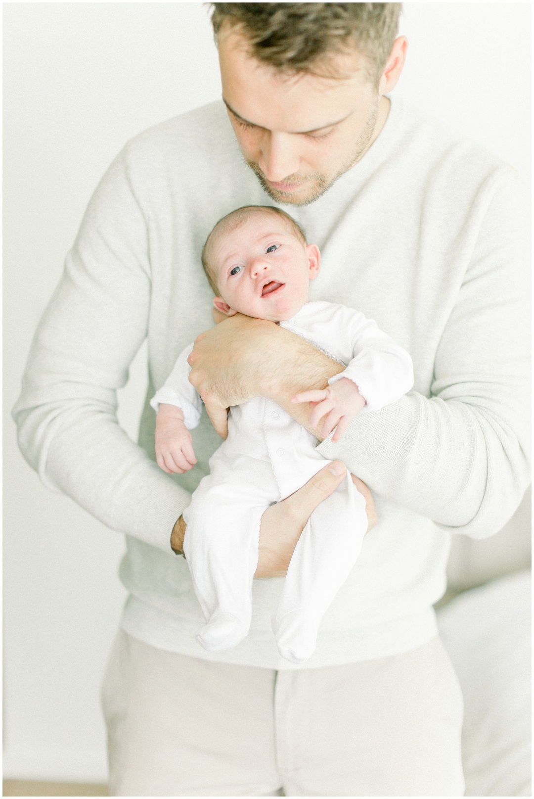 Newport_Beach_Newborn_Light_Airy_Natural_Photographer_Newport_Beach_Photographer_Orange_County_Family_Photographer_Cori_Kleckner_Photography_Newport_Beach_Photographer_newborn_Stephanie_Messiter_Steinhafel_David_Steinhafel_3854.jpg