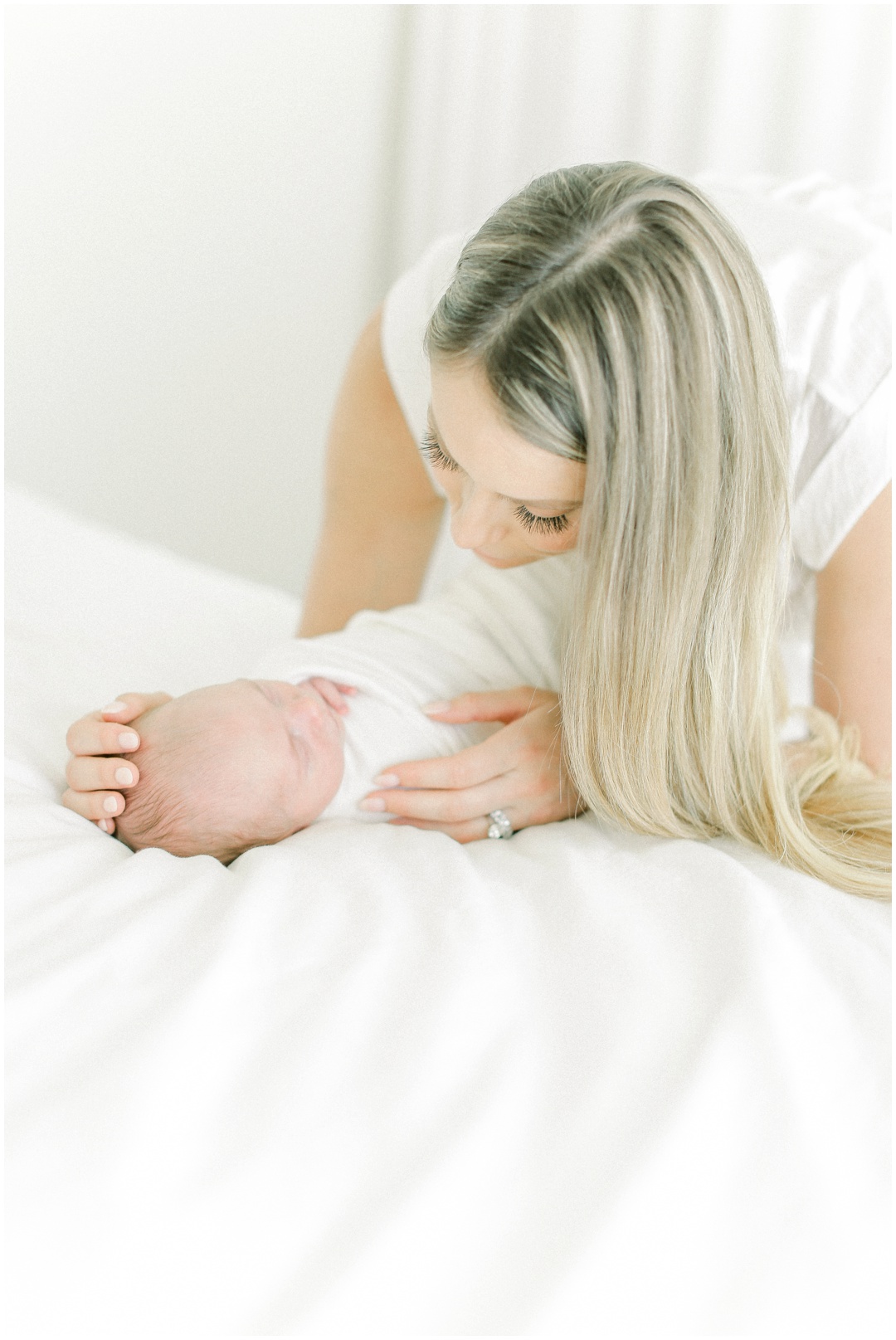 Newport_Beach_Newborn_Light_Airy_Natural_Photographer_Newport_Beach_Photographer_Orange_County_Family_Photographer_Cori_Kleckner_Photography_Newport_Beach_Photographer_newborn_Stephanie_Messiter_Steinhafel_David_Steinhafel_3851.jpg