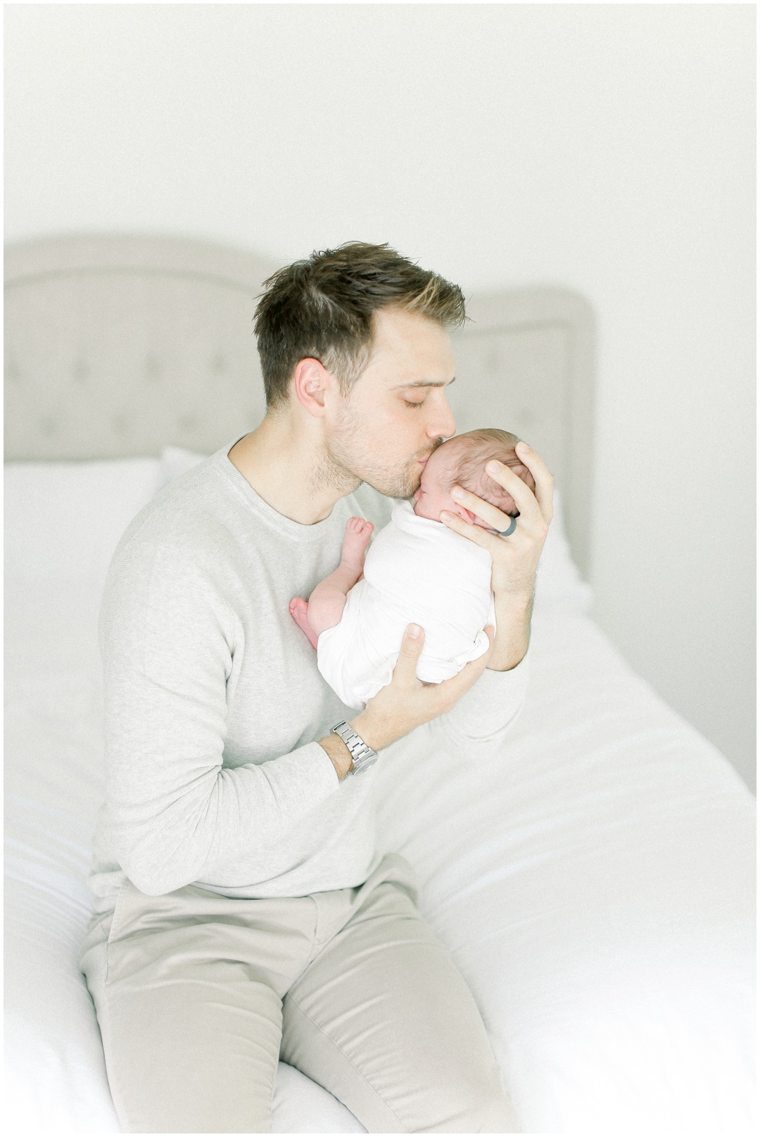 Newport_Beach_Newborn_Light_Airy_Natural_Photographer_Newport_Beach_Photographer_Orange_County_Family_Photographer_Cori_Kleckner_Photography_Newport_Beach_Photographer_newborn_Stephanie_Messiter_Steinhafel_David_Steinhafel_3819.jpg