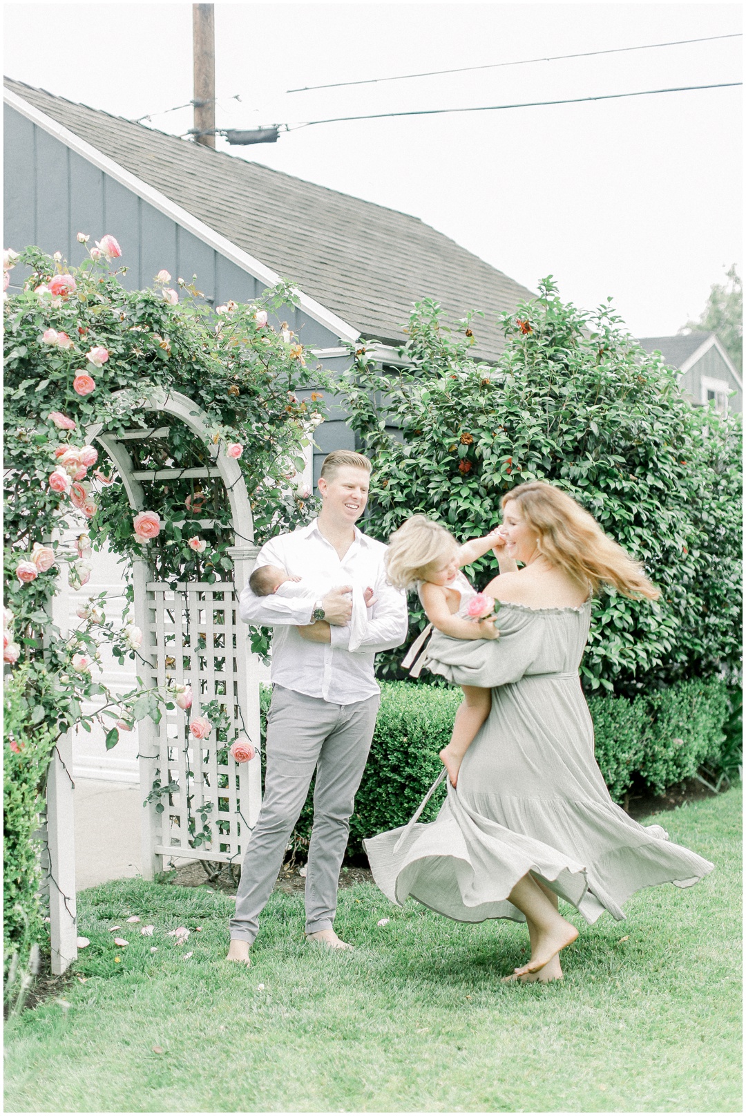 Newport_Beach_Newborn_Light_Airy_Natural_Photographer_Newport_Beach_Photographer_Orange_County_Family_Photographer_Cori_Kleckner_Photography_Newport_Beach_Photographer_Blaire_Baker_Brett_Baker_Caroline_Baker__3927.jpg