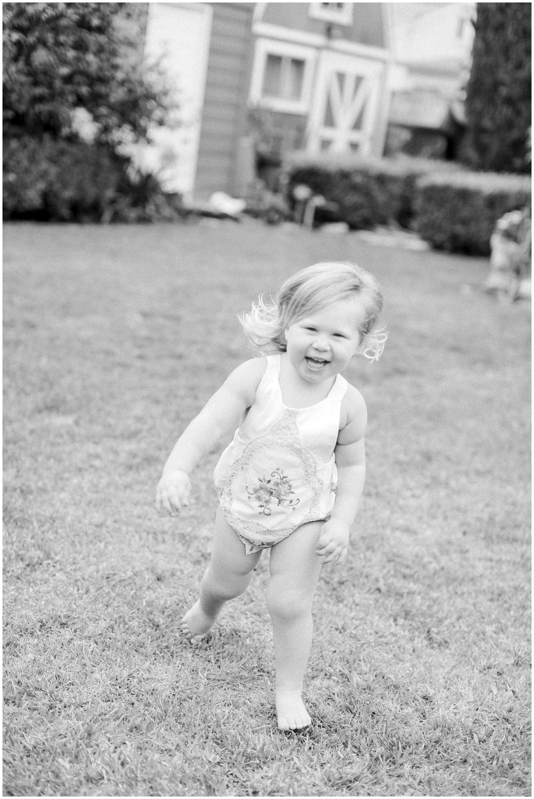 Newport_Beach_Newborn_Light_Airy_Natural_Photographer_Newport_Beach_Photographer_Orange_County_Family_Photographer_Cori_Kleckner_Photography_Newport_Beach_Photographer_Blaire_Baker_Brett_Baker_Caroline_Baker__3928.jpg