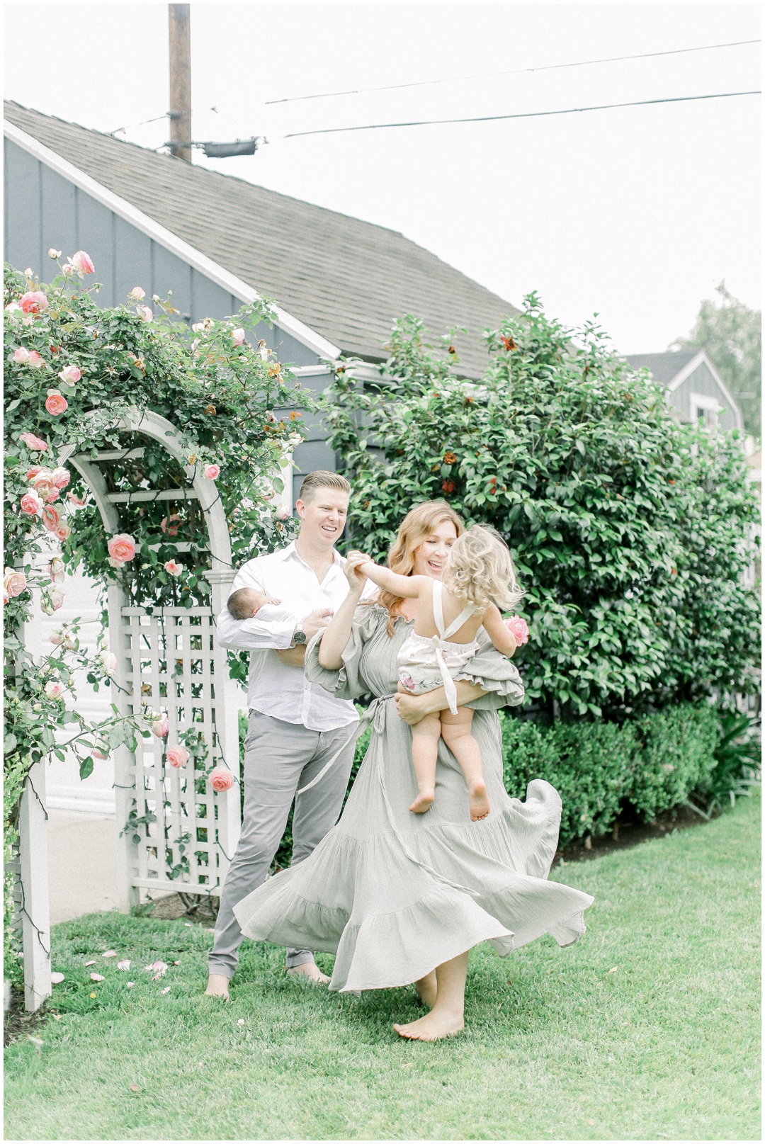 Newport_Beach_Newborn_Light_Airy_Natural_Photographer_Newport_Beach_Photographer_Orange_County_Family_Photographer_Cori_Kleckner_Photography_Newport_Beach_Photographer_Blaire_Baker_Brett_Baker_Caroline_Baker__3956.jpg