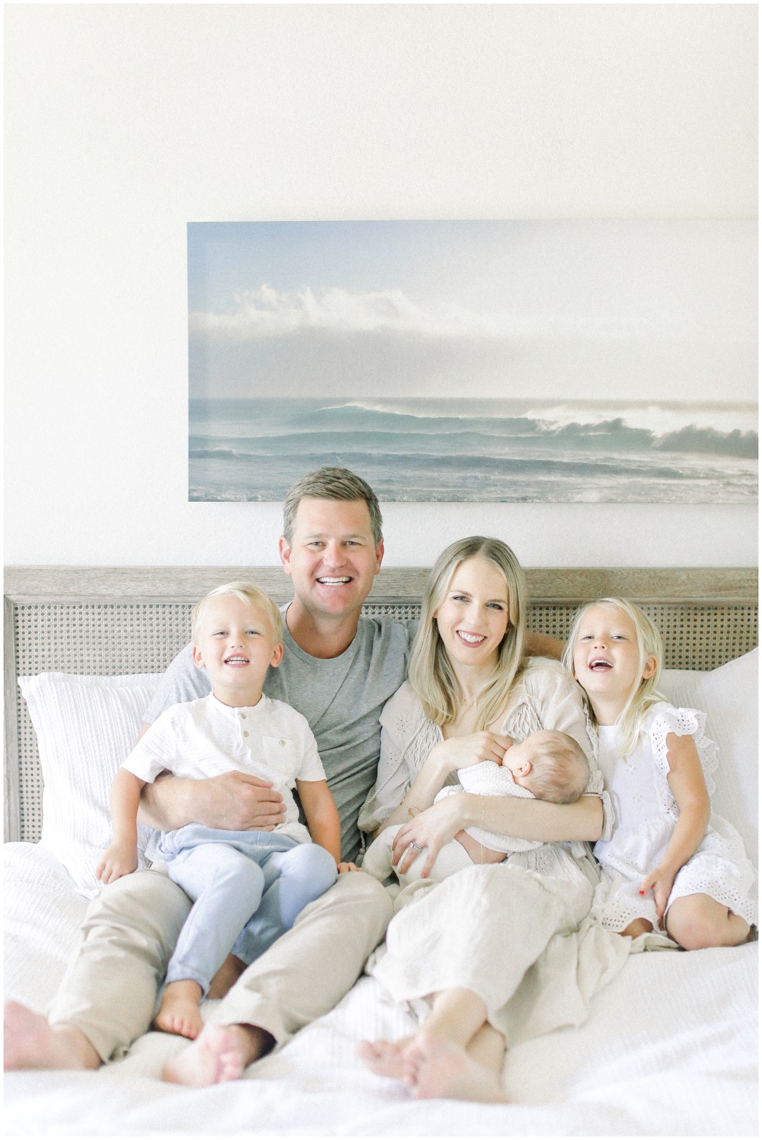 Newport_Beach_Newborn_Light_Airy_Natural_Photographer_Newport_Beach_Photographer_Orange_County_Family_Photographer_Cori_Kleckner_Photography_Newport_Beach_Photographer_Courtney_Roach__4101.jpg