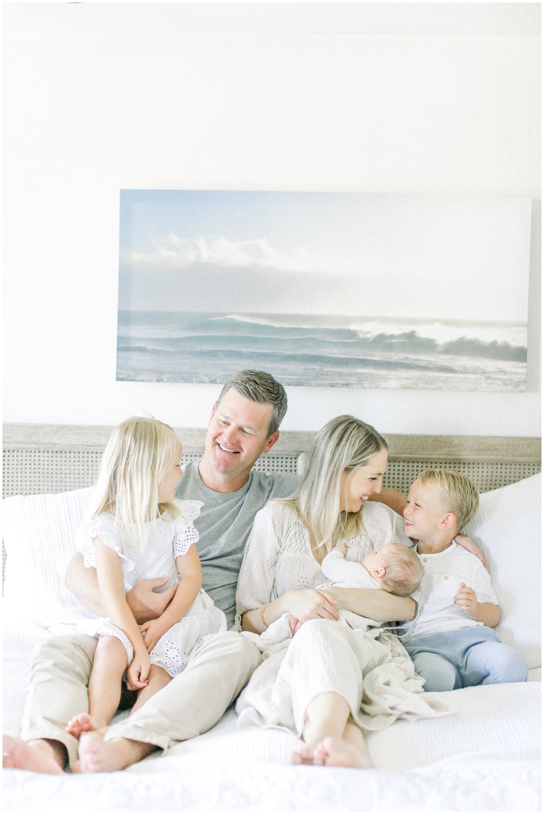 Newport_Beach_Newborn_Light_Airy_Natural_Photographer_Newport_Beach_Photographer_Orange_County_Family_Photographer_Cori_Kleckner_Photography_Newport_Beach_Photographer_Courtney_Roach__4081.jpg