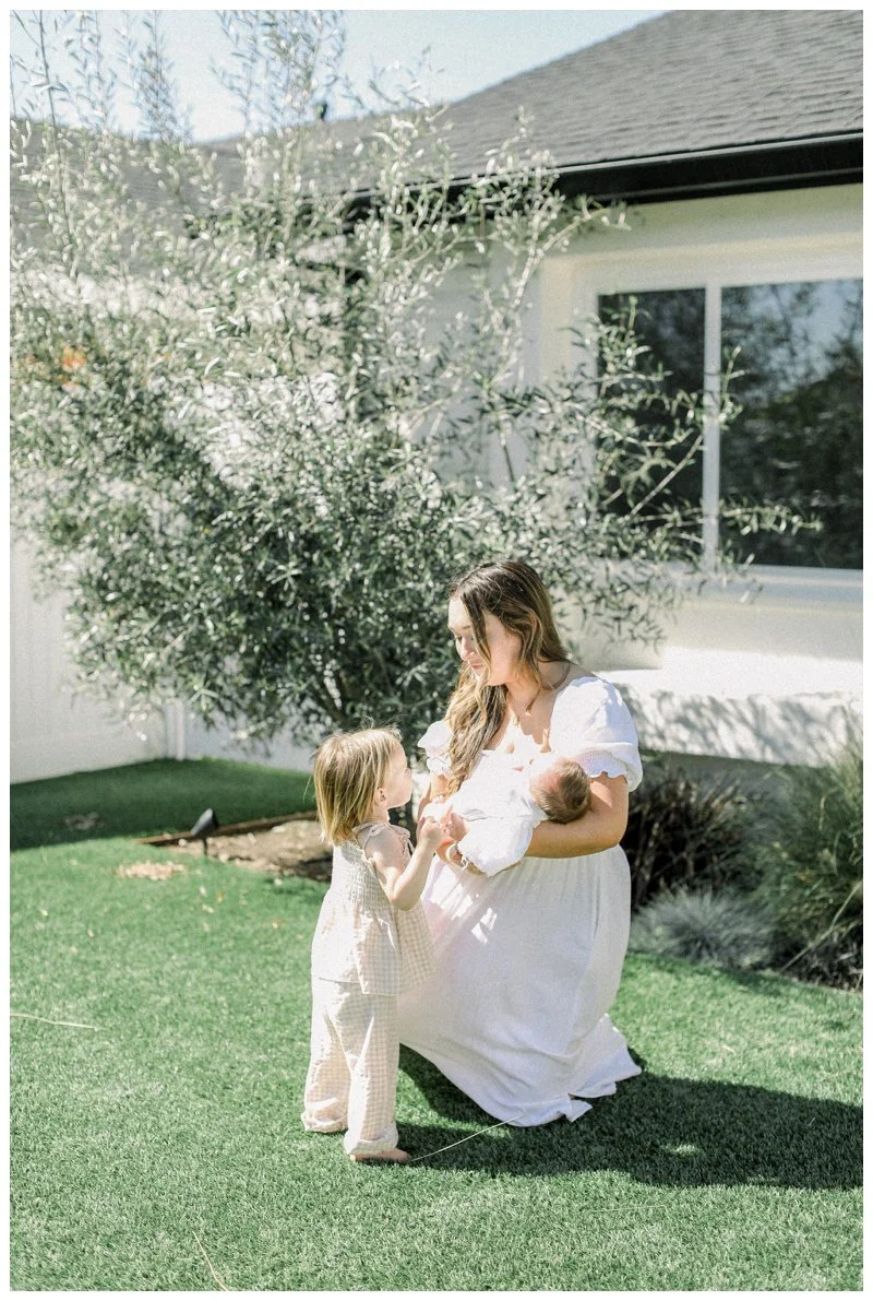 Cori_Kleckner_Photography_Family_Photos_Orange_County_Newport_Family_light_airy_film_photos_Orange_County_Baby_photographer_Family_Photos_Lifestyle_In-Home_Newport_Beach_Family_Photographer_In-Home_Newborn_Huntington_Beach_Megan_Dillon_Bowen__7622.jpg