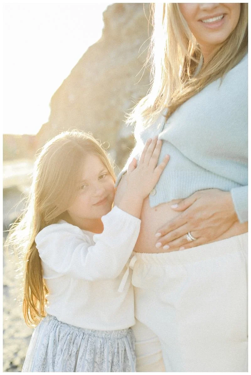 orange-county-maternity-photographer-huntington-beach-maternity-session-reeva-mincer-mark-mincer_8576.jpg
