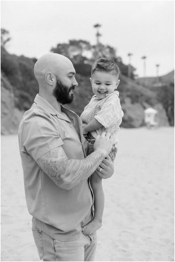 tanner-scott-laguna-beach-maternity-session-cori-kleckner-photograophy-beach-maternity-photos_8673.jpg