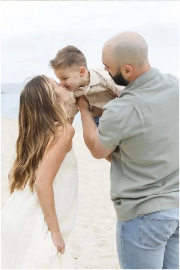 tanner-scott-laguna-beach-maternity-session-cori-kleckner-photograophy-beach-maternity-photos_8683.jpg