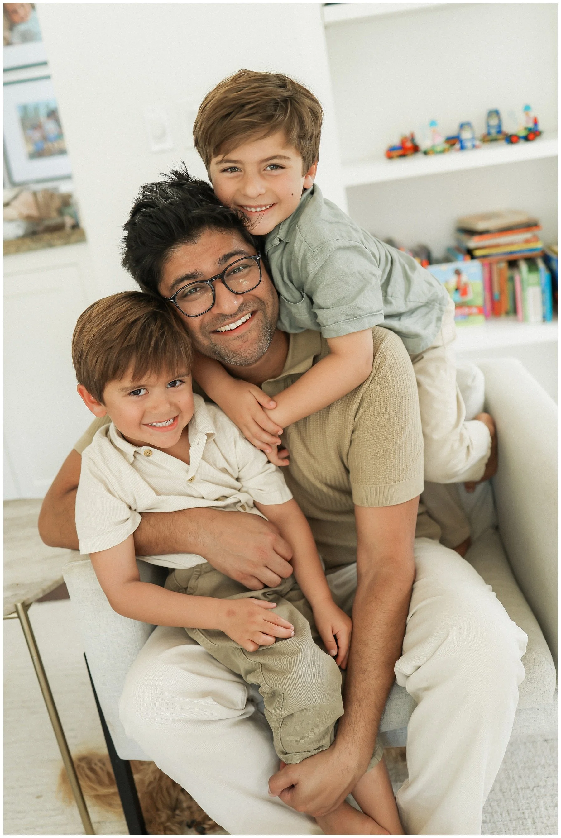 Newport_Beach_In-Home_Family_Photographer_Orange_County_Family_Photographer_Cori_Kleckner_Photo_Brianna_Anand__0407.jpg