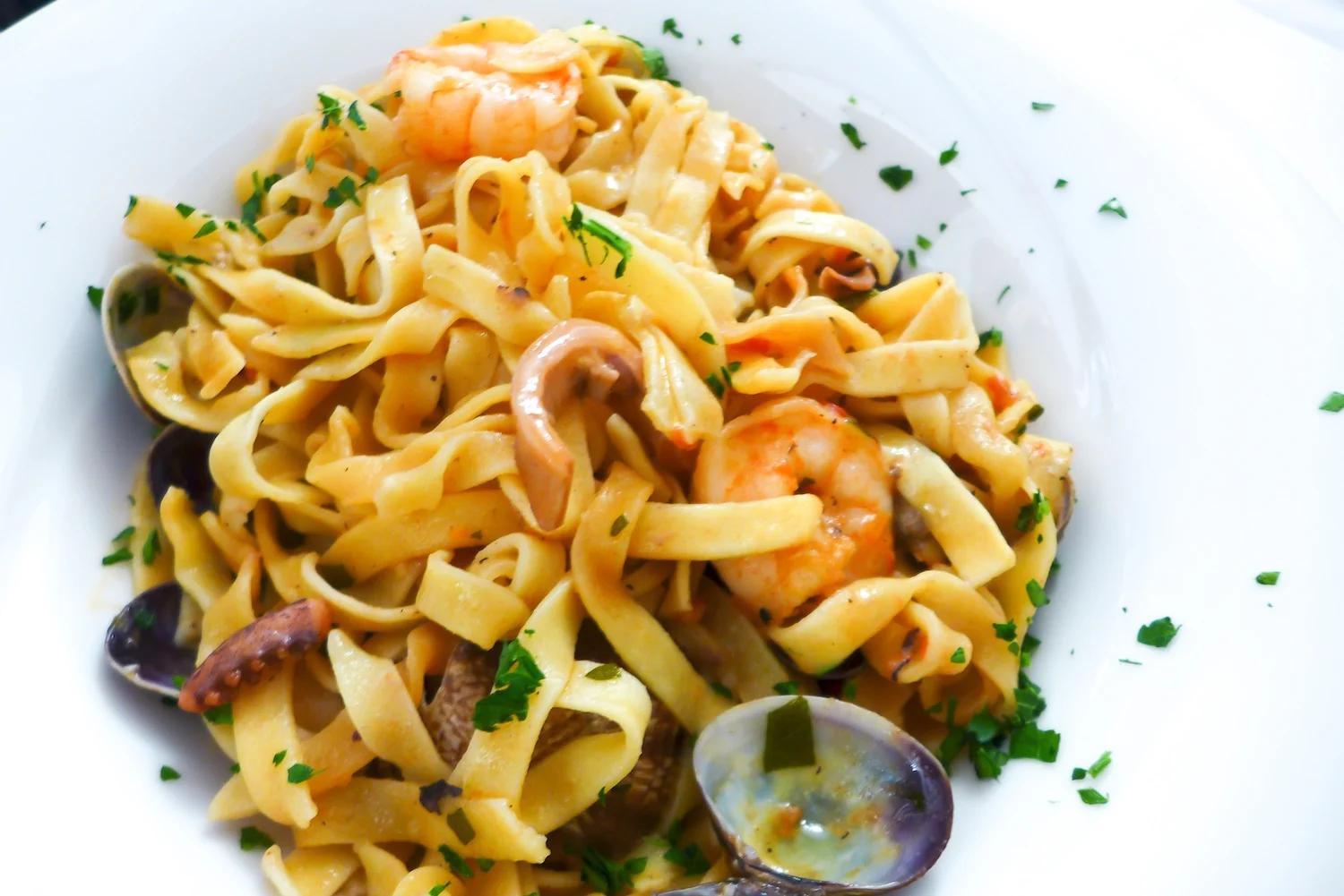 Tagliatelle Frutti di Mare (EUR 12.90)