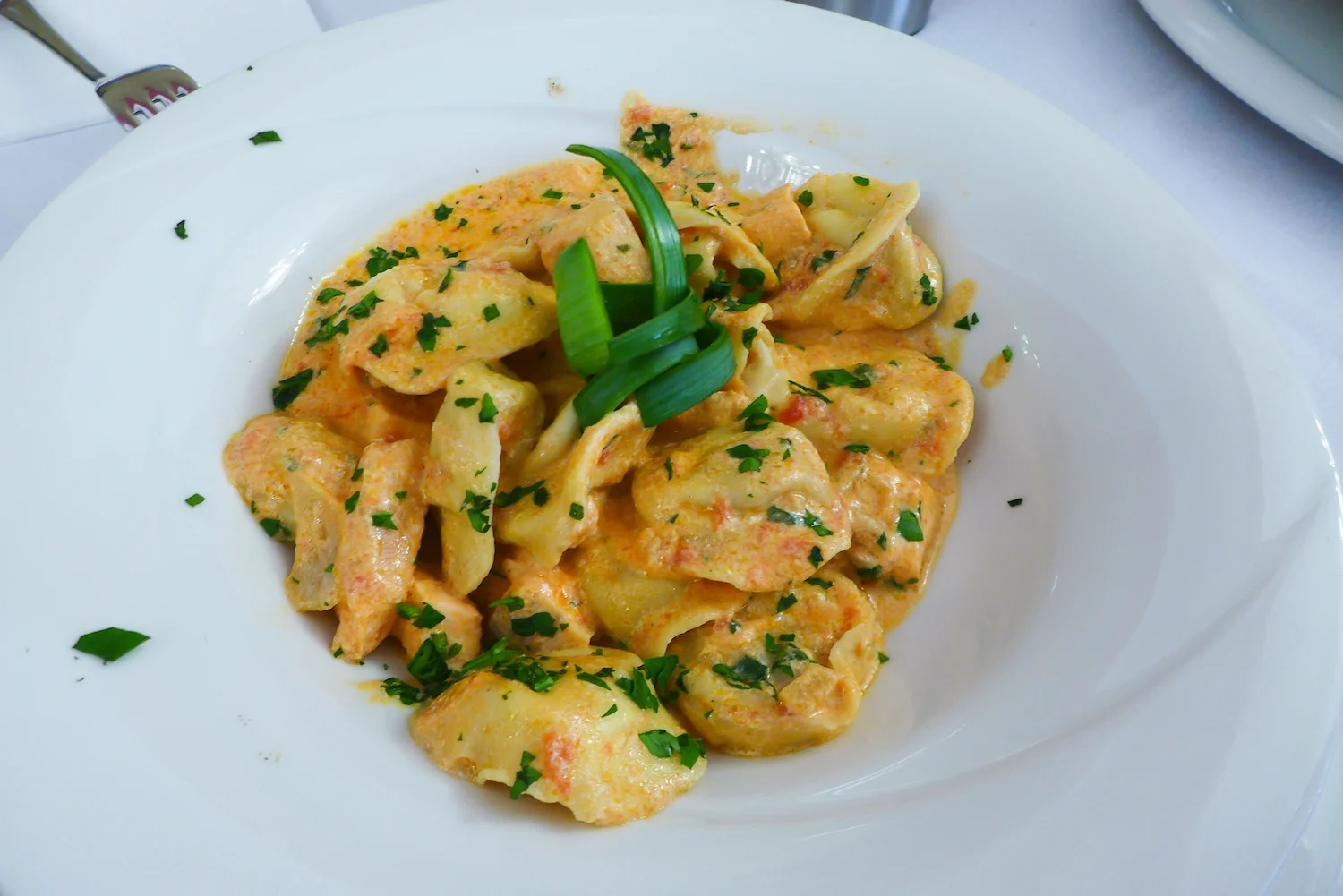 Tortellini Salmone (EUR 9.90)