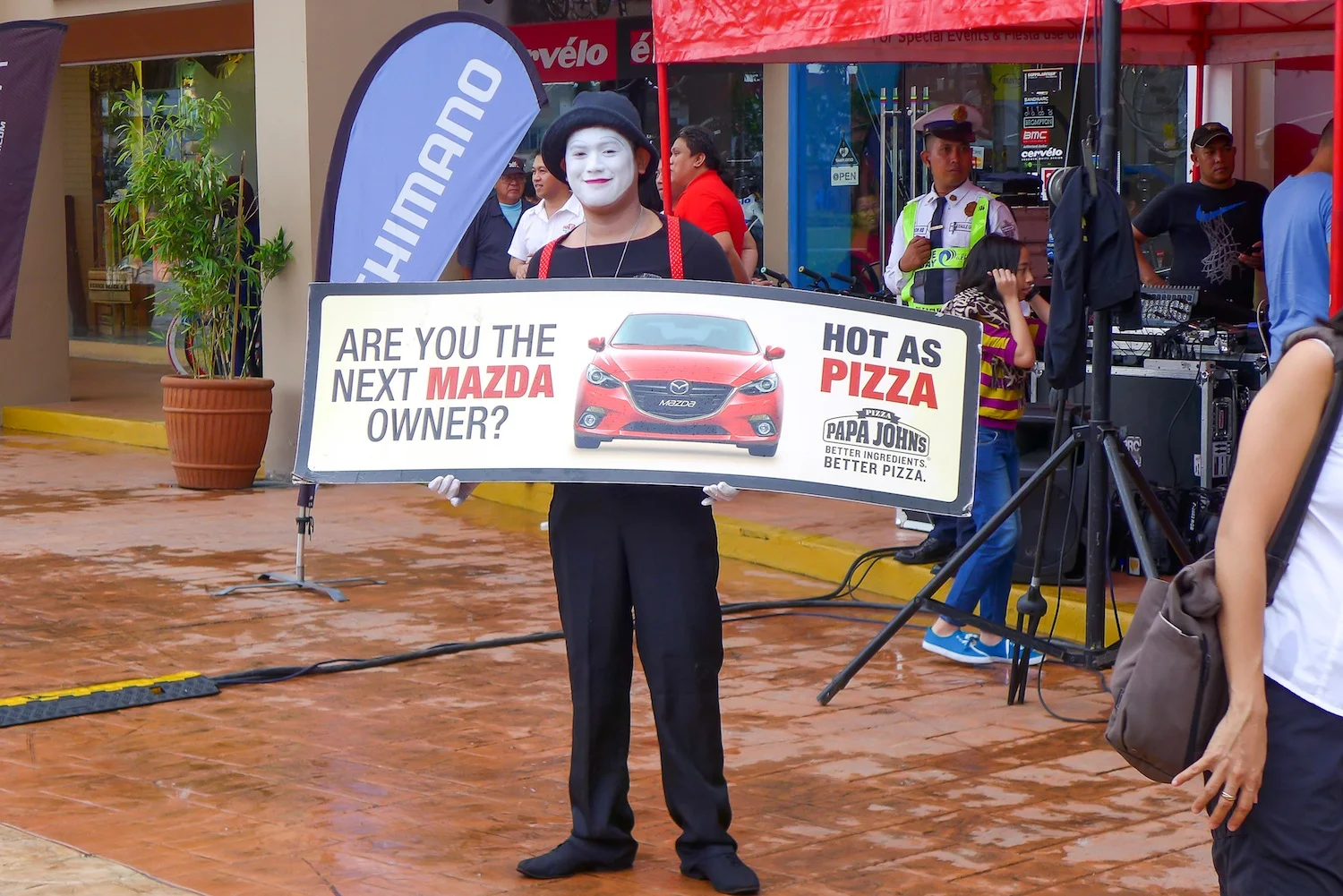 The question that all the event's guests and Papa John's loyal customers had been anticipating for!
