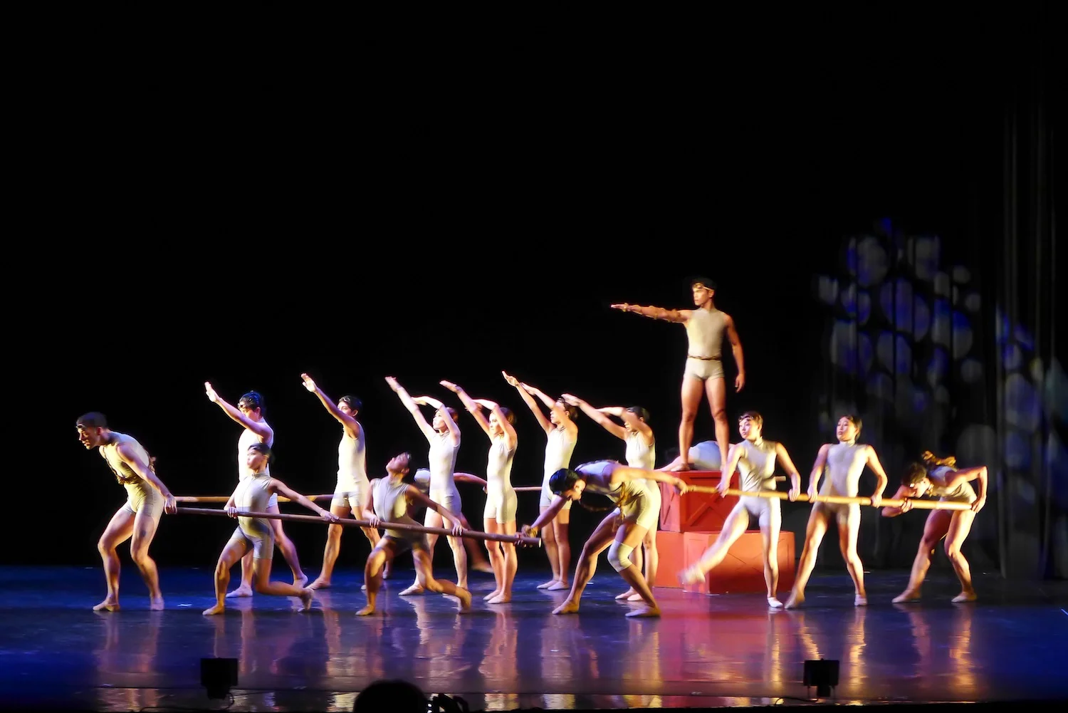 Excerpts of the ballet depiction of Muro-ami.