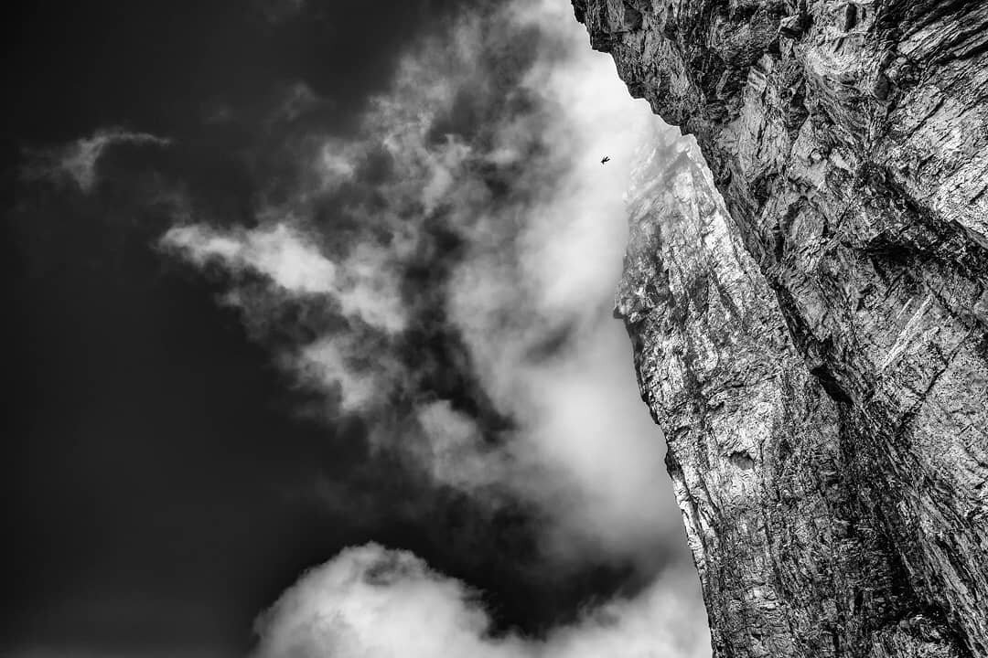 This picture is special to me. It was the first time I went to Frenchmans, the first time when  taking stills was not the priority and the first and unfortunately last time I had a chance to go for a trip with Lee. What a legend and what a trip.
Kee