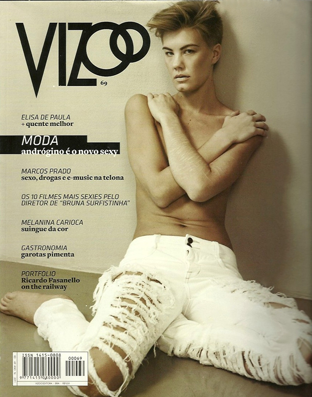VIZOO MAGAZINE 2011