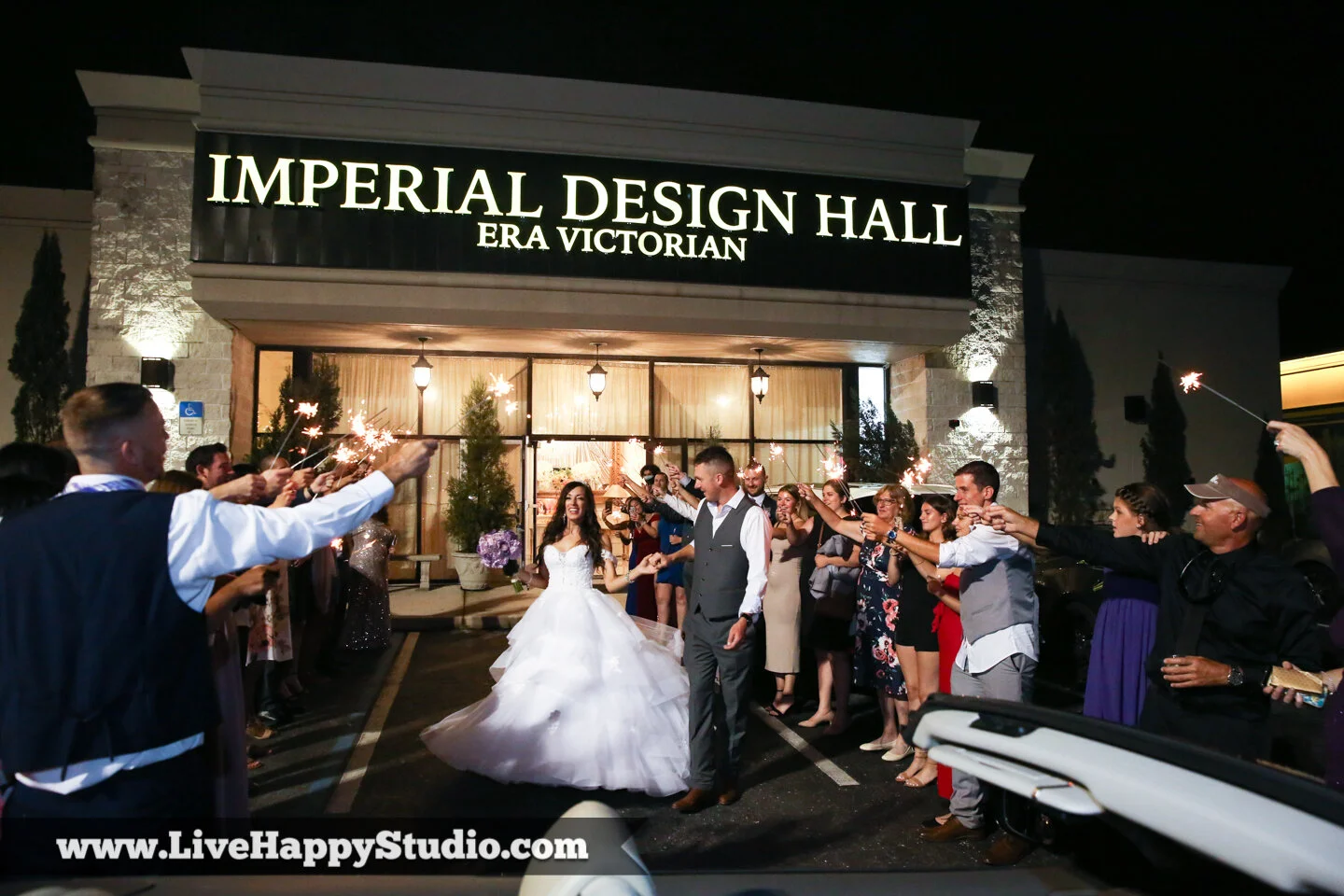 5 Tips to having the best wedding day photos: Joicy + Jason's Wedding  Photography at Imperial Design Hall | Orlando, FL — Live Happy Studio