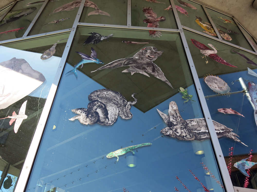 Gargoyles and Drifters, 2014. Vinyl. Dimensions vary.
