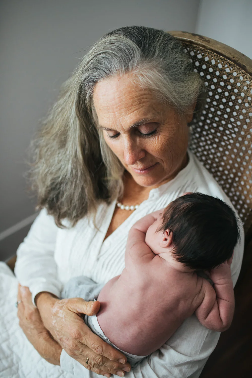 newborn-photographer-grass-valley-1.jpg