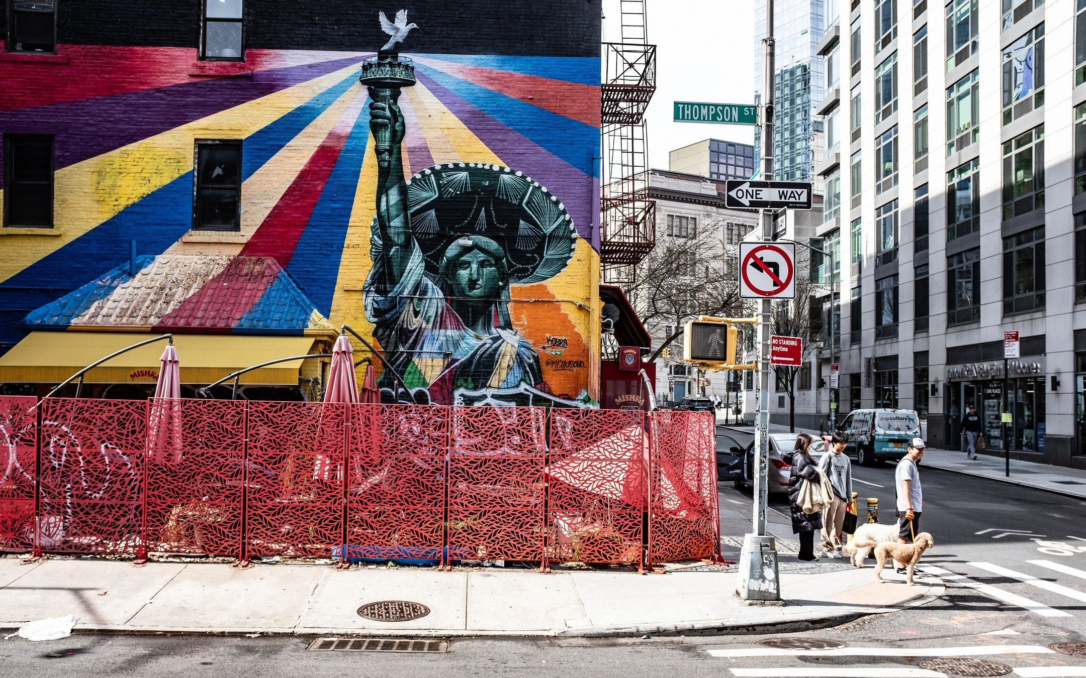 Liberty Under Repair
Mural by @kobrastreetart on Thompson Street in Manhattan