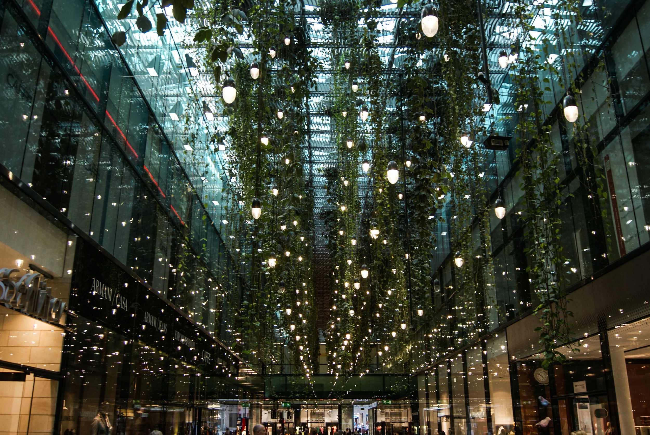 shoppingmall.JPG