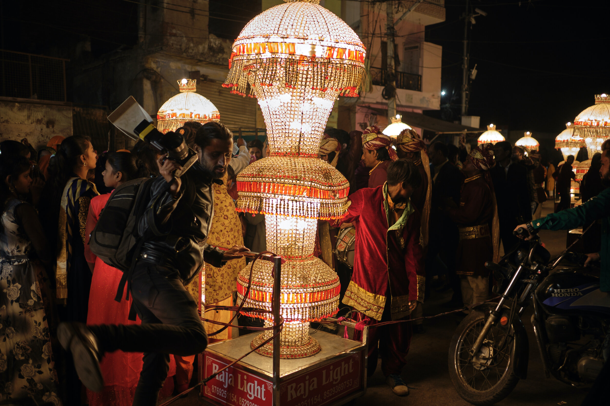 LANTERN.jpg