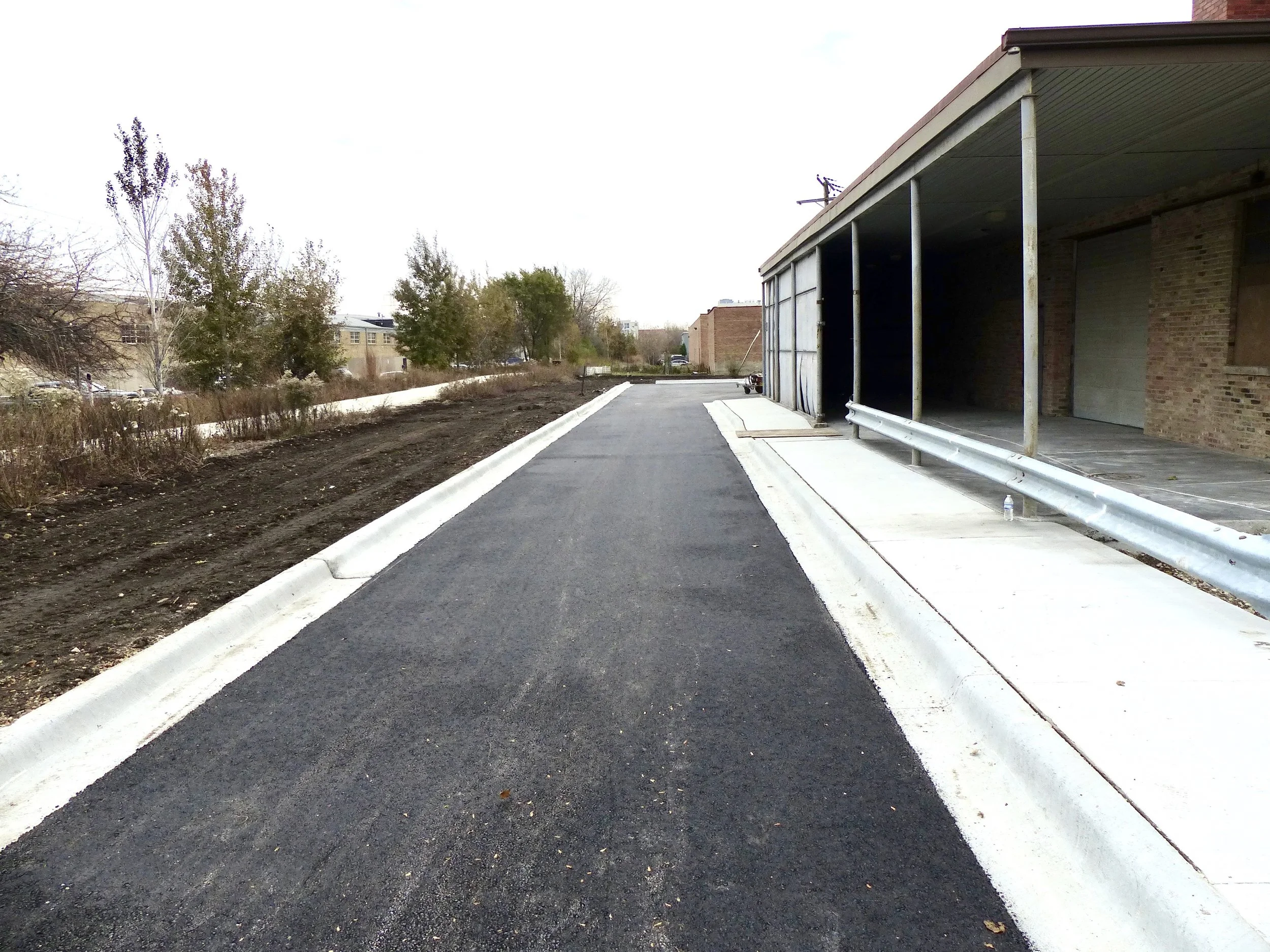 NOV2017 DRIVEWAY3.jpg