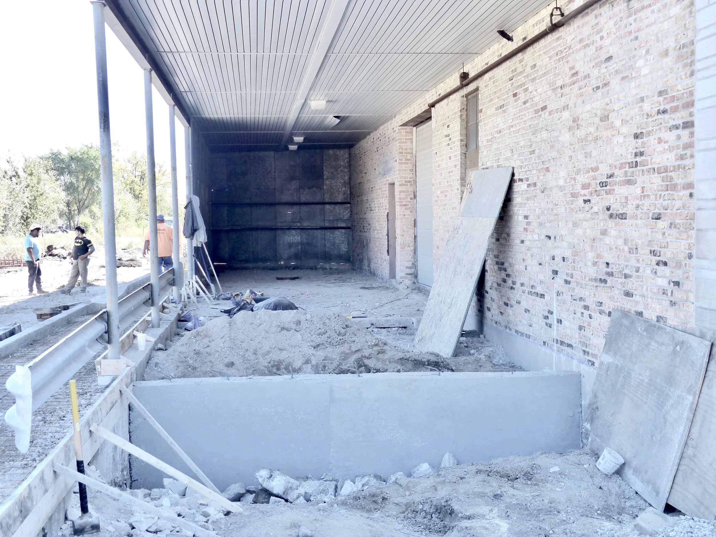 OCT2017 LOADING DOCK4 2.jpg