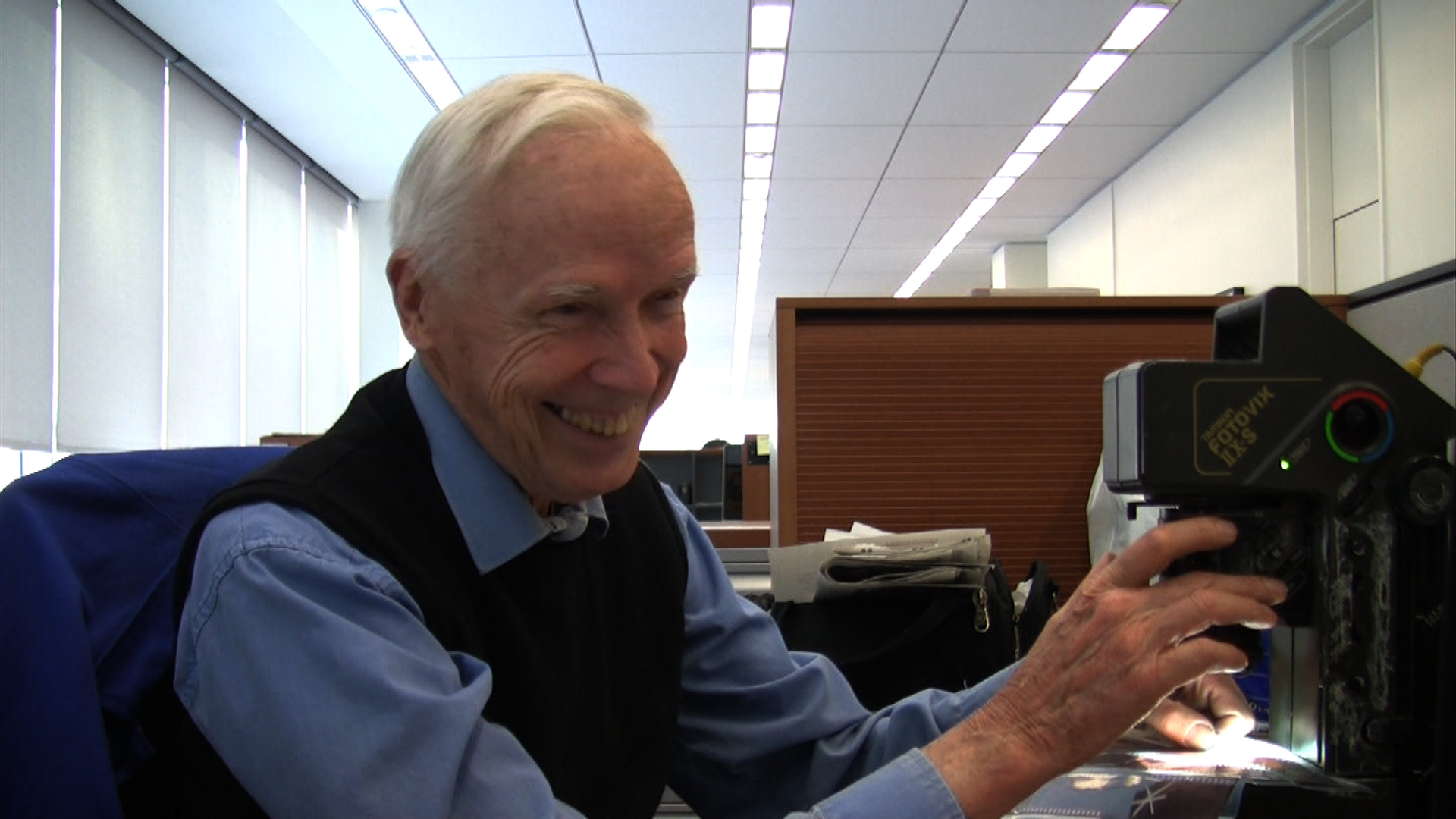 Bill Cunningham at his desk at The New York Times , in BILL CUNNINGHAM NEW YORK. A film by Richard Press. A Zeitgeist Films release. Photo credit: First Thought Films / Zeitgeist Films