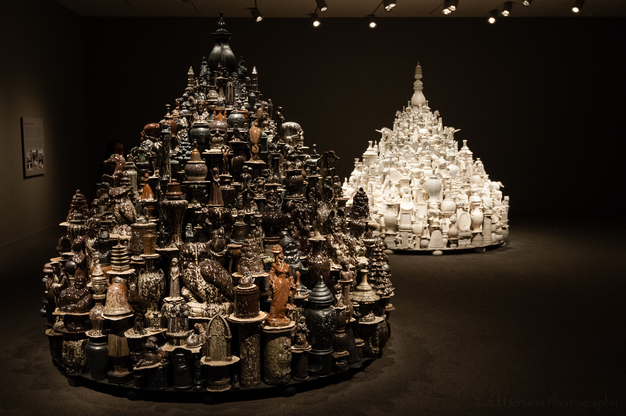 Chinamania Dark and White Stupa at the Sackler Gallery