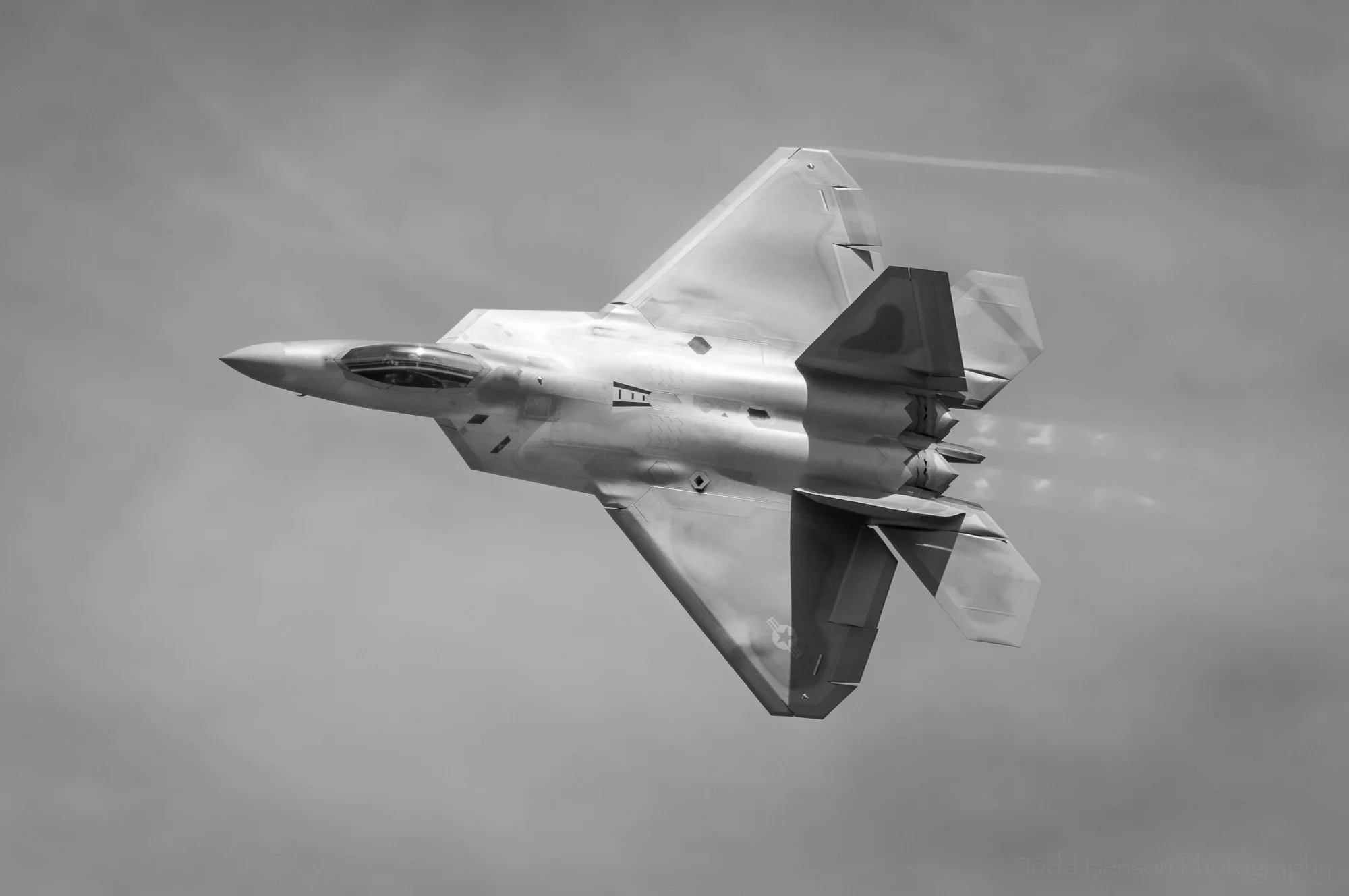 Raptor Flyby #1 (2012) (available for purchase as a fine art print )