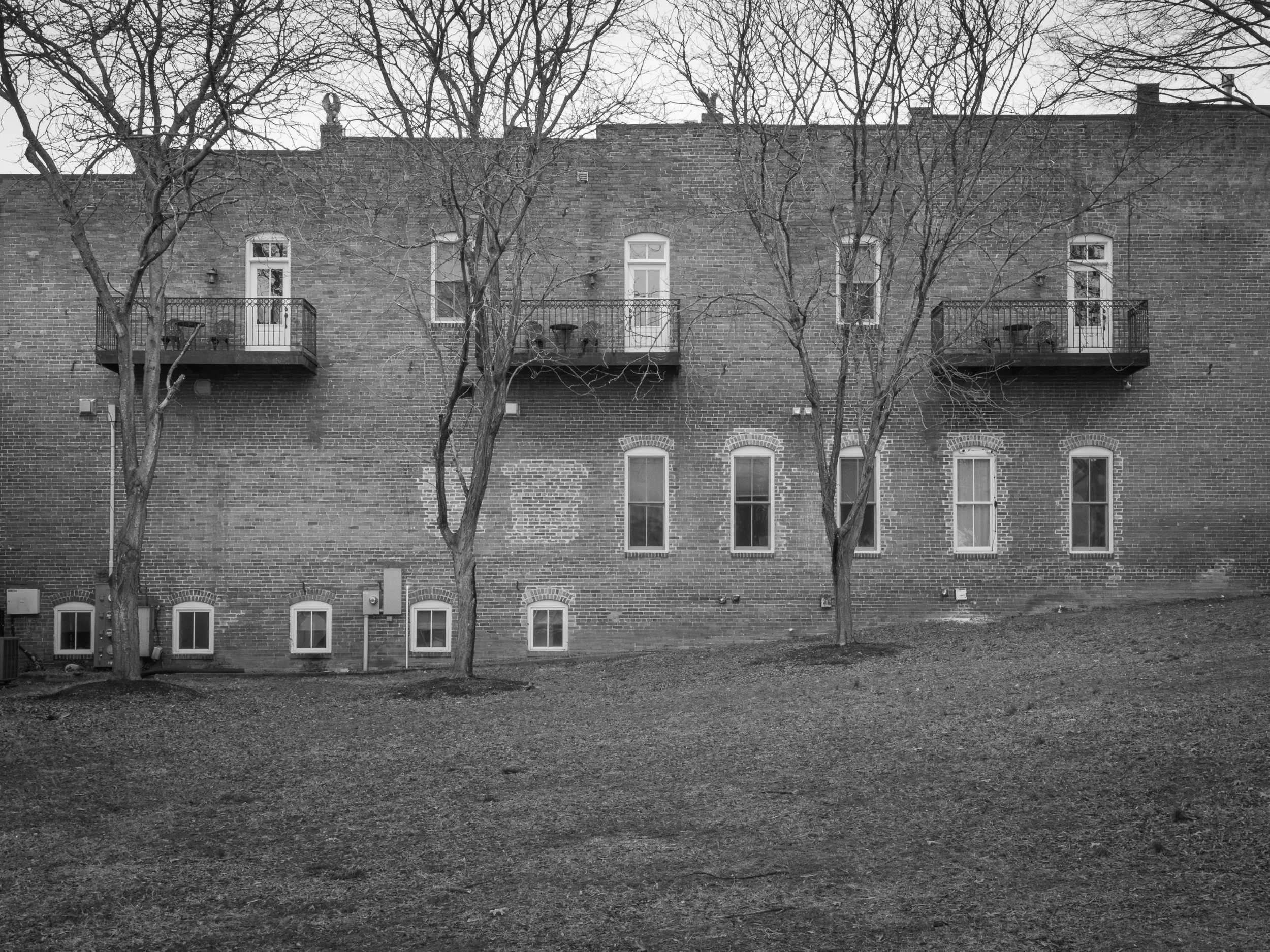 The side wall of a boutique hotel in Culpeper, Virginia