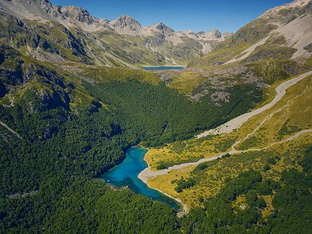 lake1.jpg