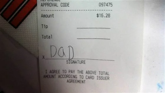 Child buys pizza with Dad's credit card, leaves Cutest Receipt ever
