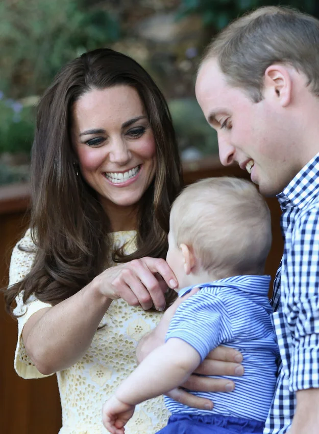 Kate Middleton & Prince William Hid Pregnancy From Queen Elizabeth