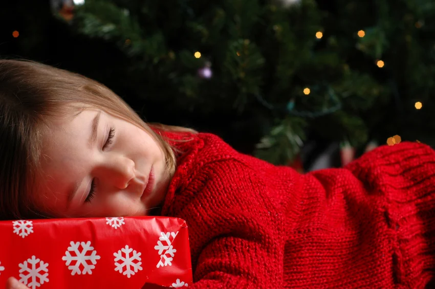The Holidays Can Be Exhausting! Here Are Our Holiday Sleep Tips!!