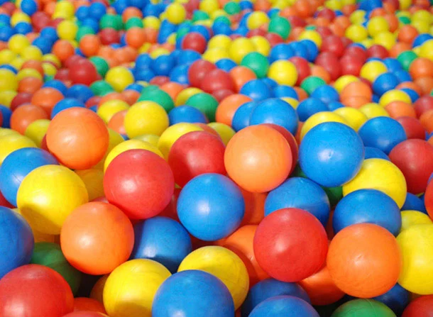 Watch Cool Dad Turn His House Into A Giant Ball Pit