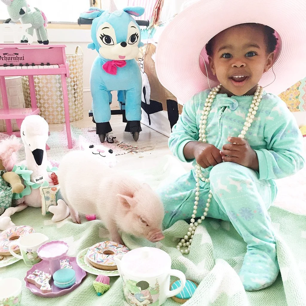 The Unbreakable Bond Between a 2-Year-Old Girl and Her Pet Pig