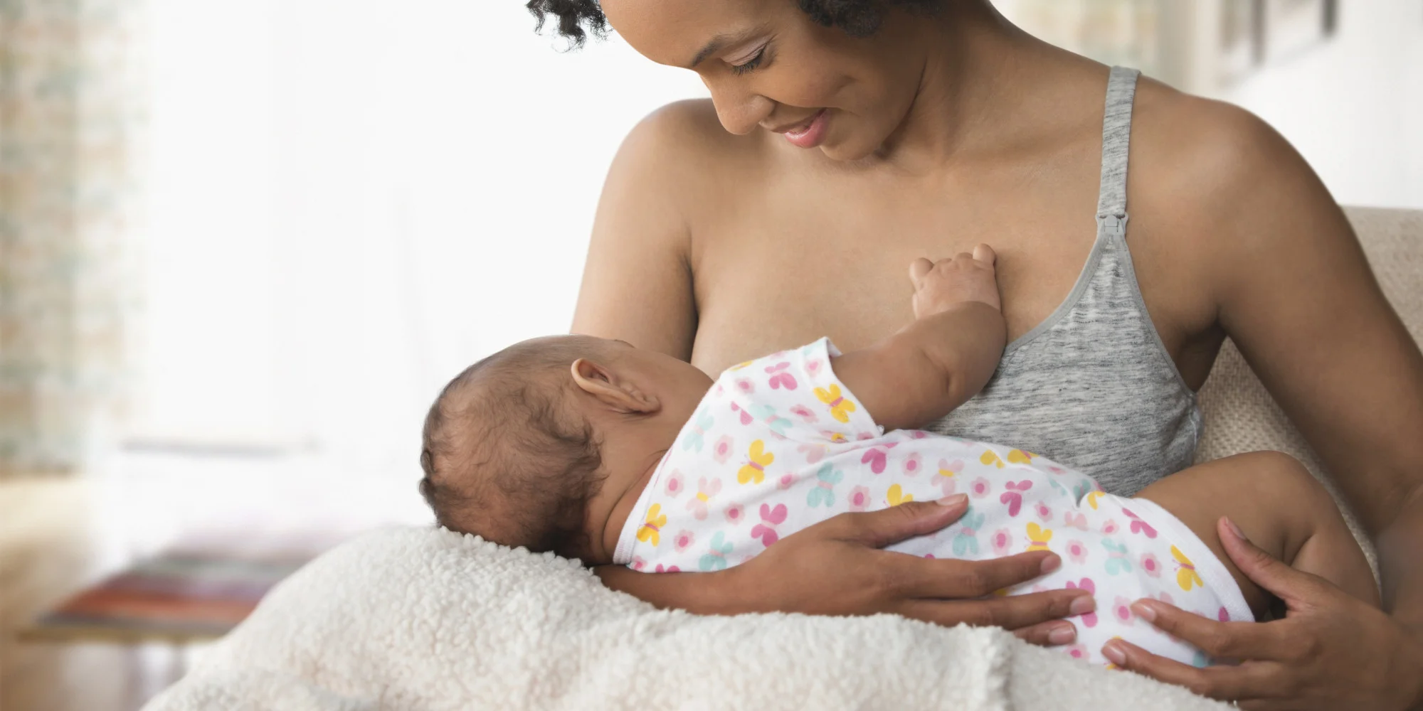 10 Breastfeeding Myths Debunked