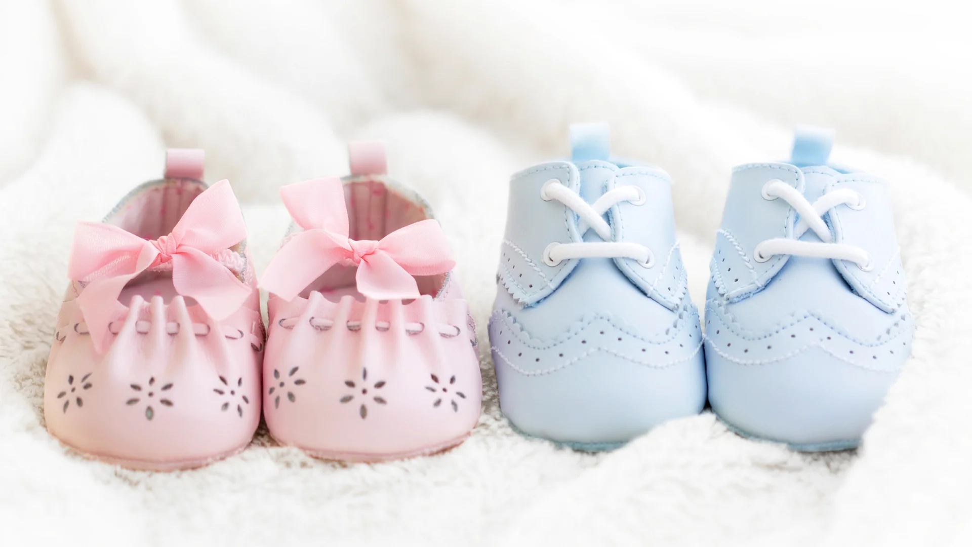 Couple's Gender Reveal Has An Ending Nobody Saw Coming (VIDEO)