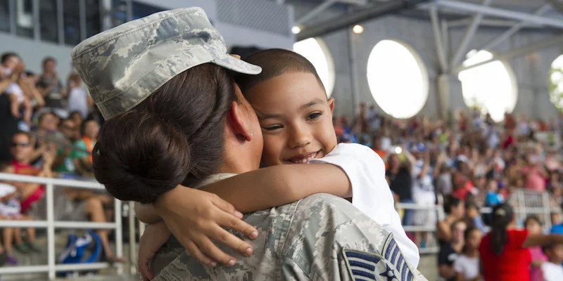Watch Military Mom Surprise Son At Sea World