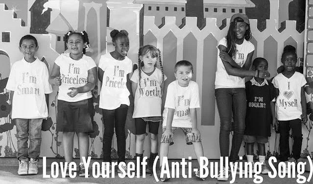 Dad Fights Back Against Daughters' Bullies... With Body-Positive Rap