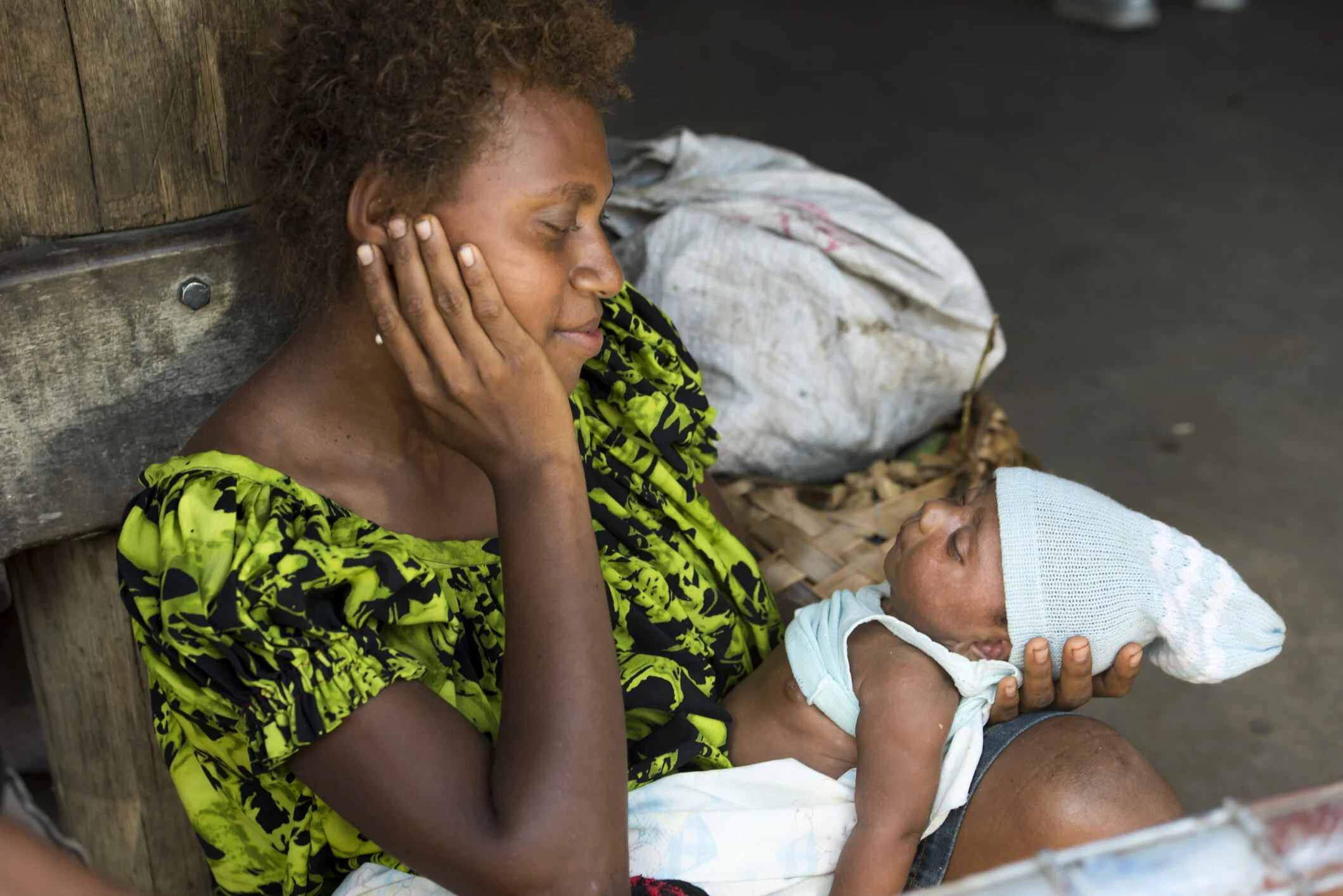 4 Tips For Surviving The First Month Home With Your Newborn